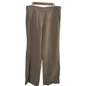 Brunello Cucinelli Silk Dress Pants •Women 42/ US 6• Tan Straight Leg Italy